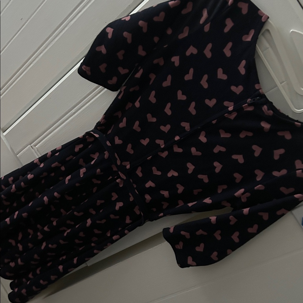 NWOT Unique Vintage Brand Black Dress w/ Pink Hearts & matching belt/EUC/Zipper - Picture 6 of 6